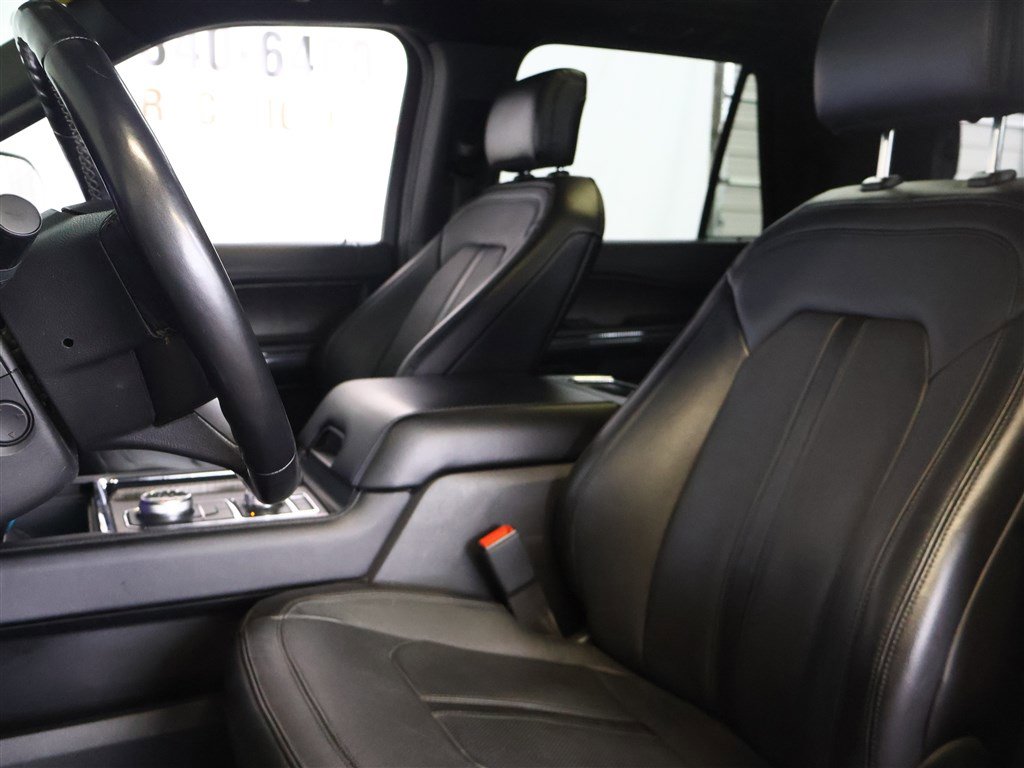 Used 2020 Ford Expedition Limited w/ Special Edition Package image 12