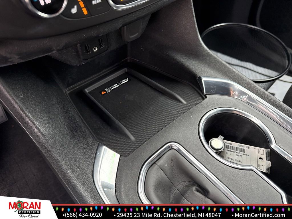 Used 2023 Chevrolet Traverse LT w/ Midnight/Sport Edition image 20