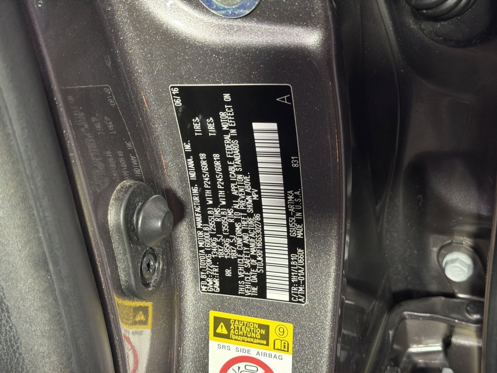 Used 2016 Toyota Highlander XLE image 40