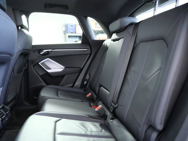 Used 2019 Audi Q3 2.0T Premium AWD/4WD image 14
