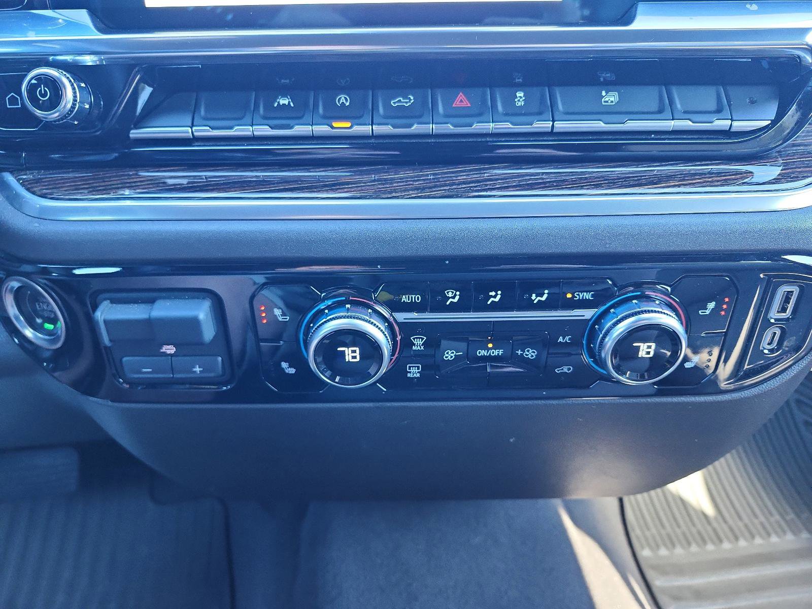 Used 2025 GMC Sierra 1500 SLE image 18