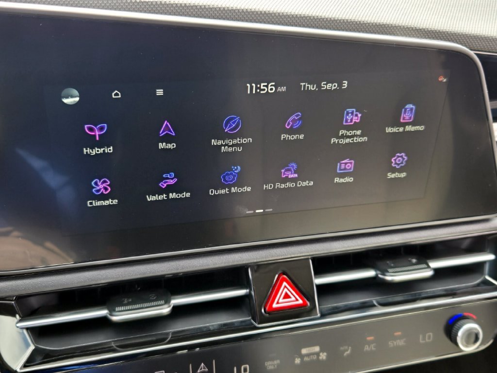 New 2026 Kia Niro EX FWD image 10