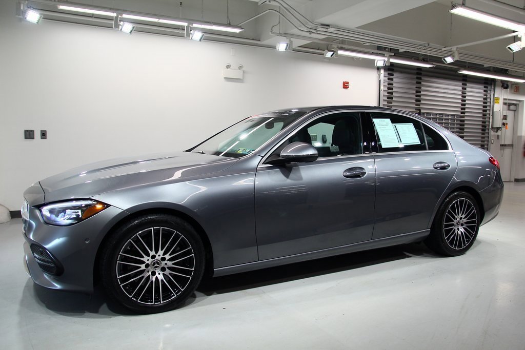 Used 2025 Mercedes-Benz C 300 4MATIC Sedan image 14