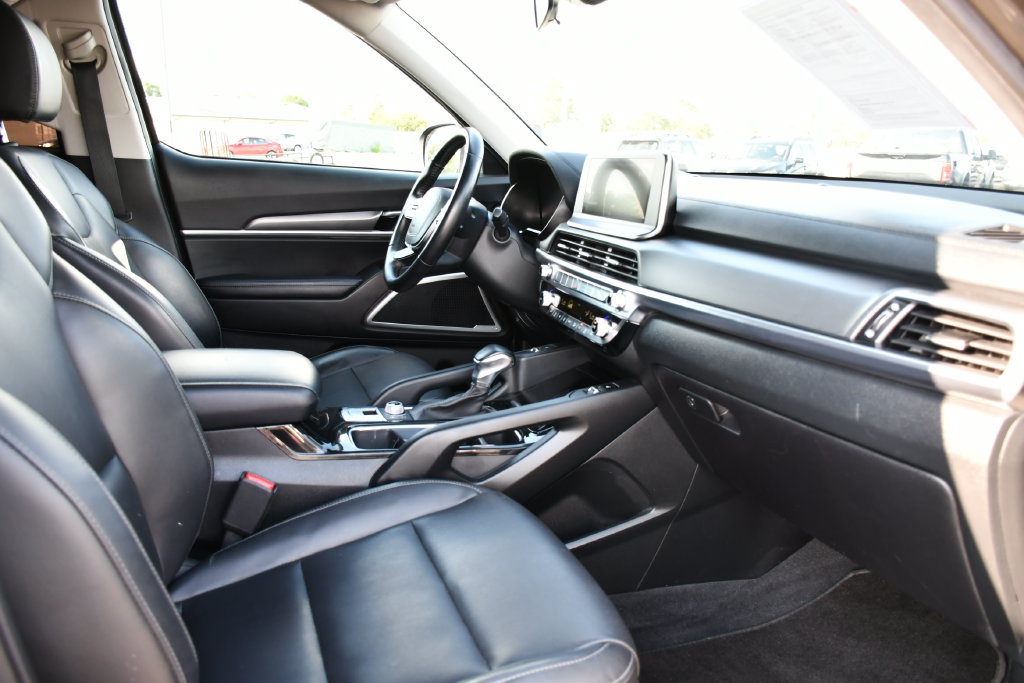 Used 2022 Kia Telluride S AWD/4WD image 31