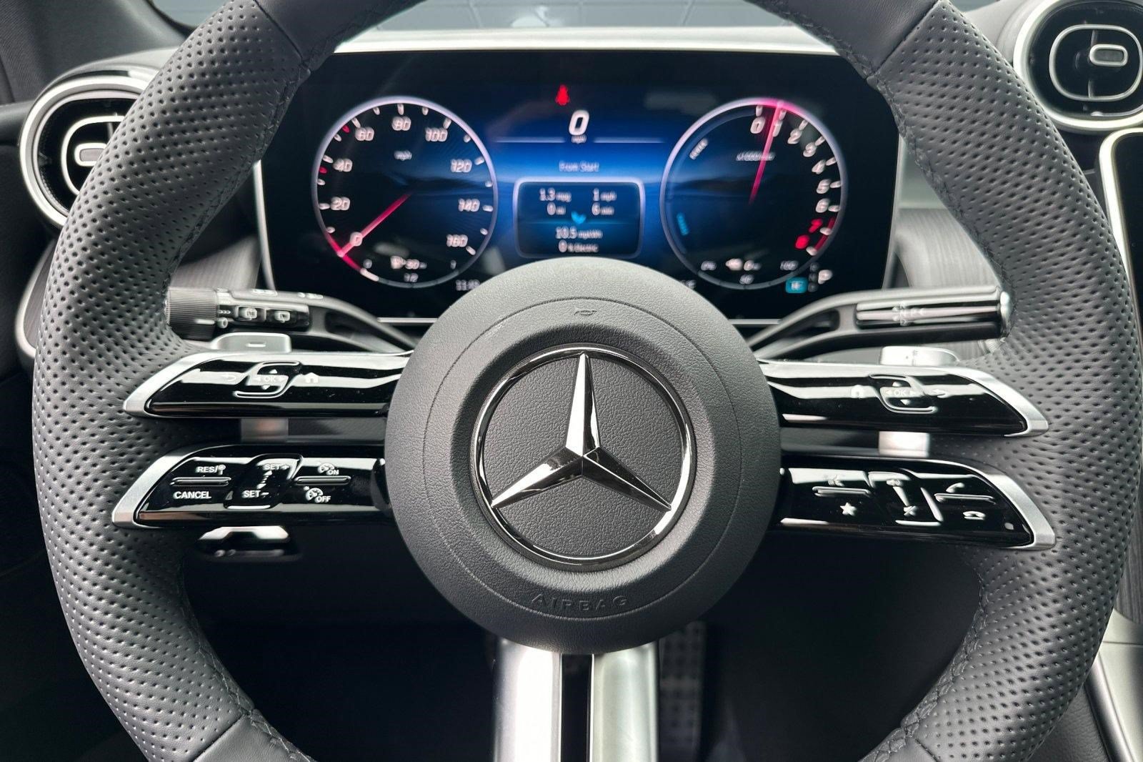 New 2026 Mercedes-Benz GLC 350e 4MATIC image 16