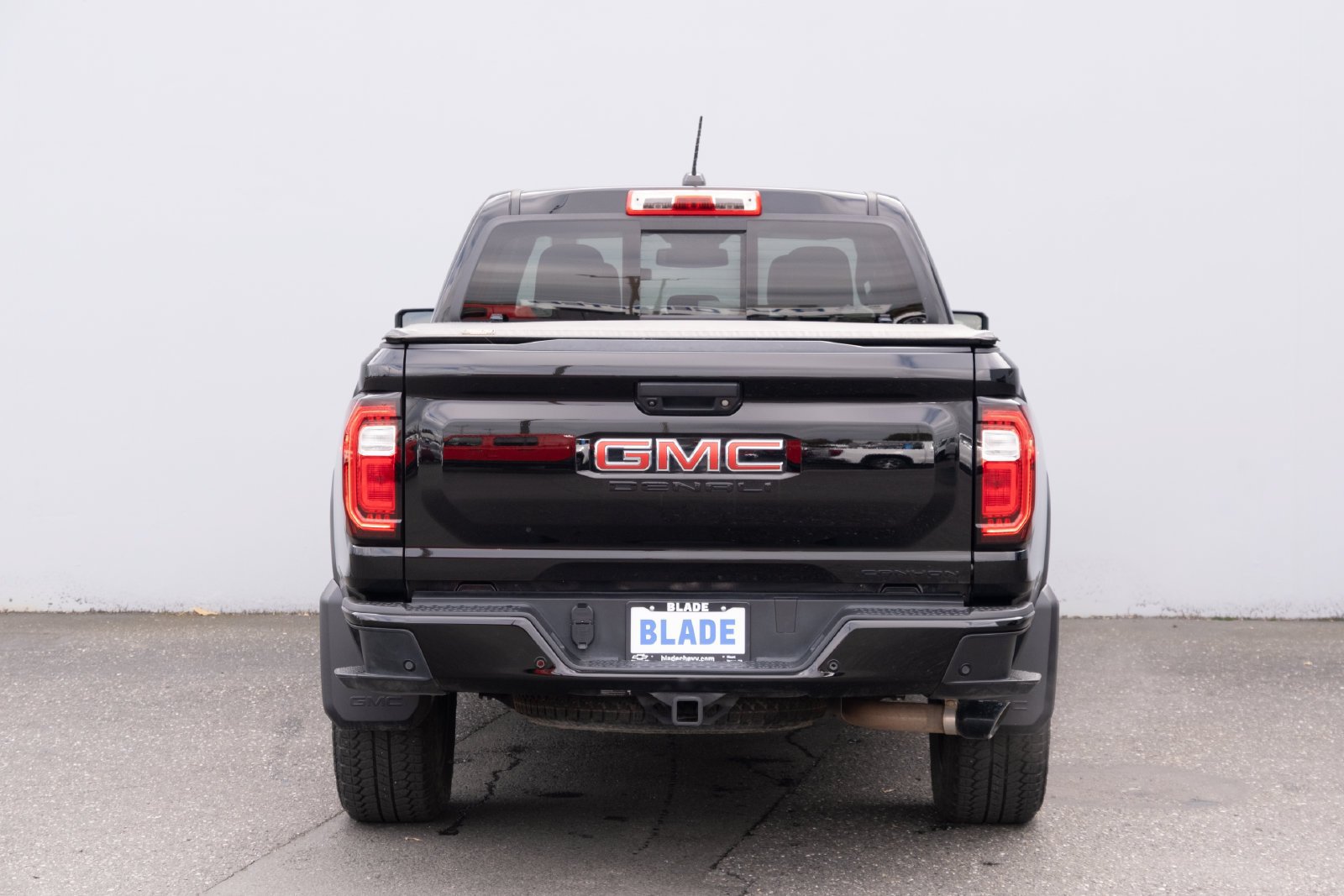 Used 2024 GMC Canyon Denali w/ LPO, Denali Black Edition AWD/4WD image 25