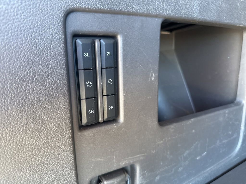 Used 2021 Ford Expedition Max XLT image 46