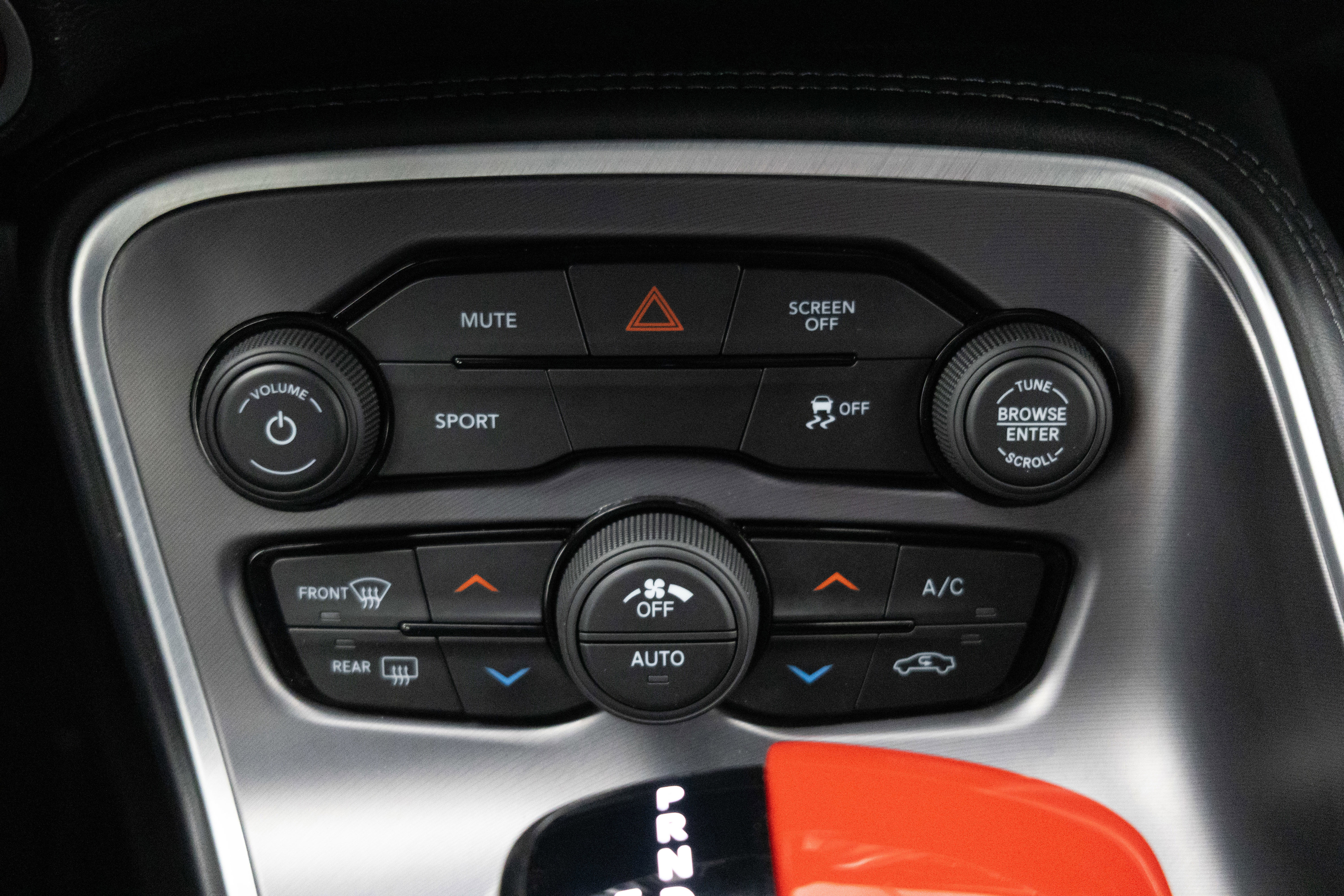 Used 2021 Dodge Challenger SXT w/ Blacktop Package image 33