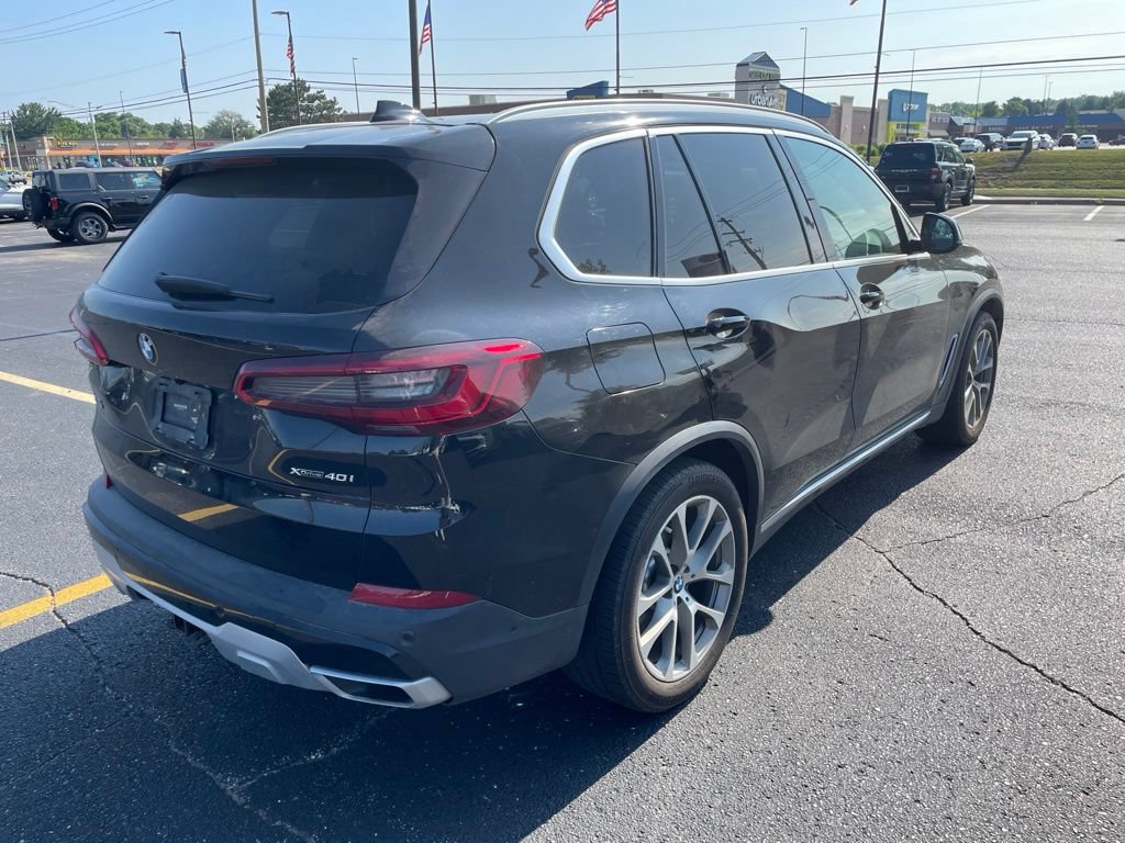 Used 2019 BMW X5 xDrive40i w/ Premium Package 2 AWD/4WD image 5