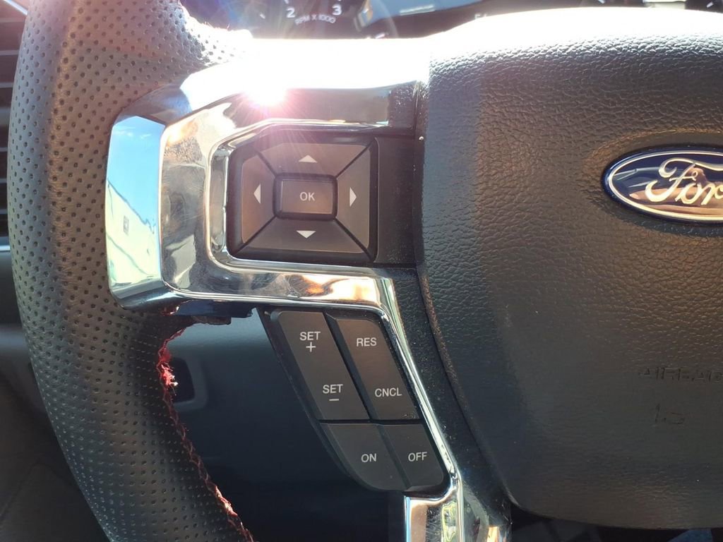 Certified 2020 Ford F250 XLT w/ XLT Value Package image 15