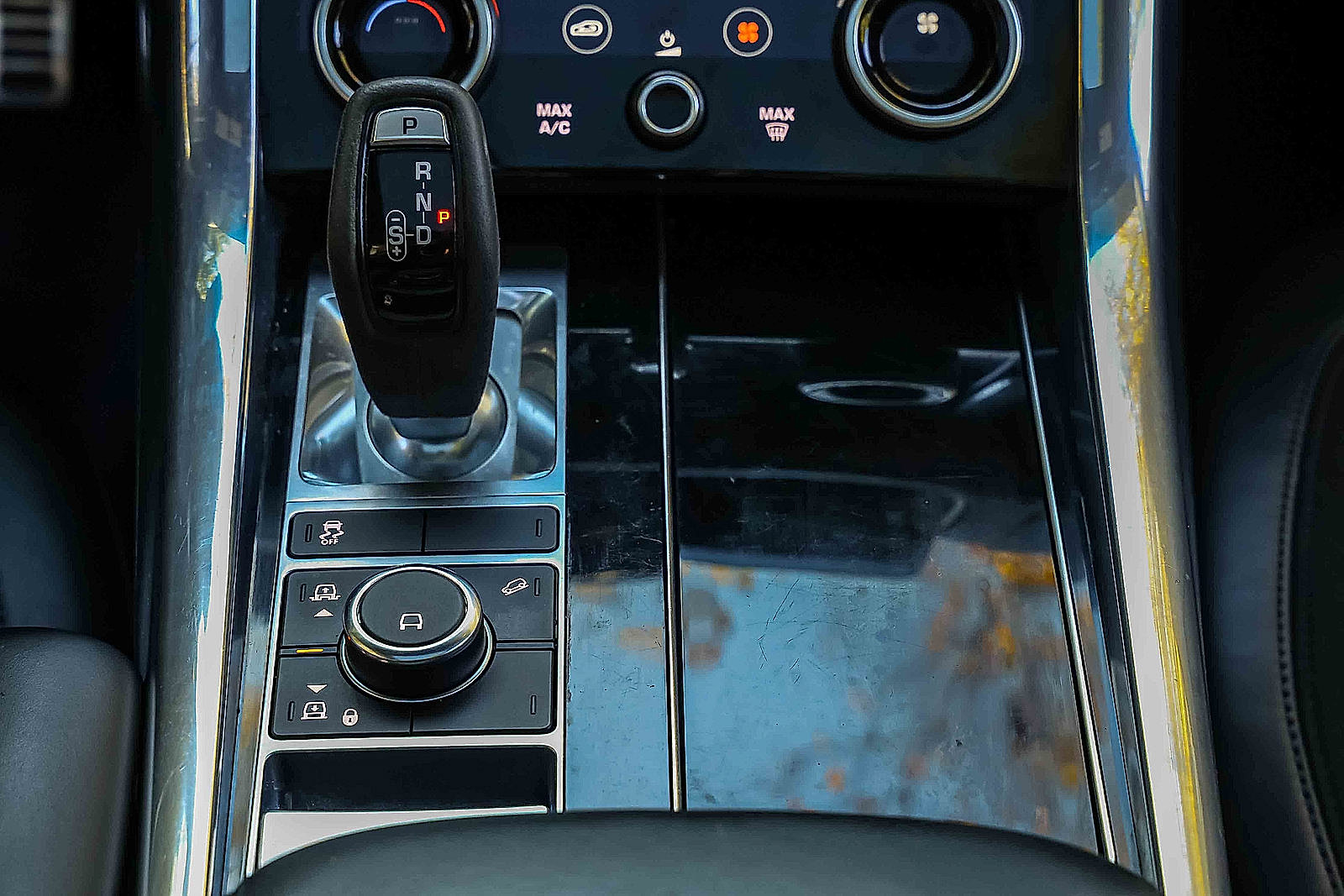 Used 2022 Land Rover Range Rover Sport HST image 14