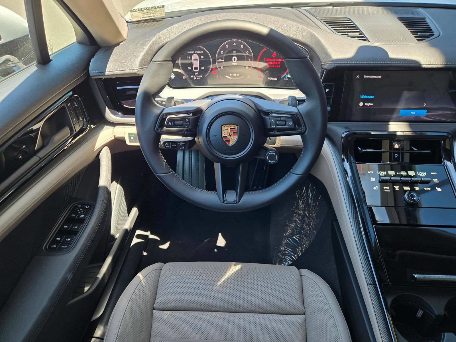 New 2026 Porsche Panamera RWD image 15
