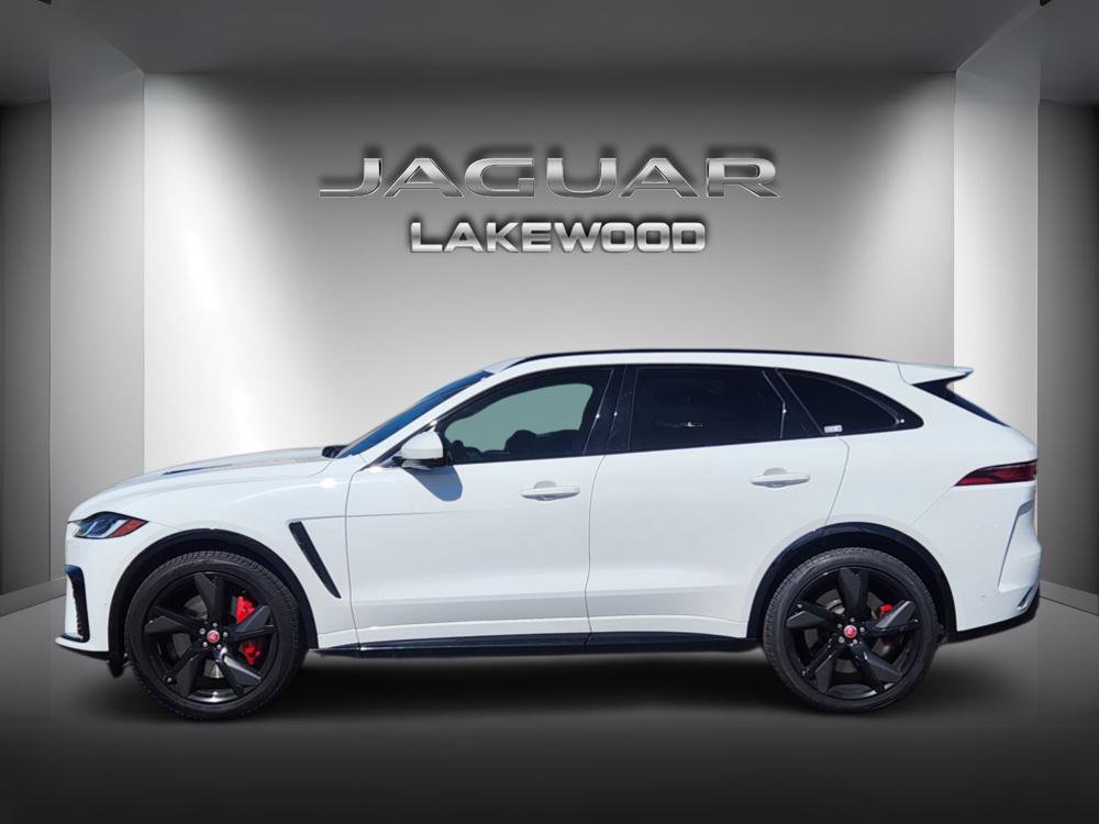 Used 2022 Jaguar F-PACE SVR AWD/4WD image 2