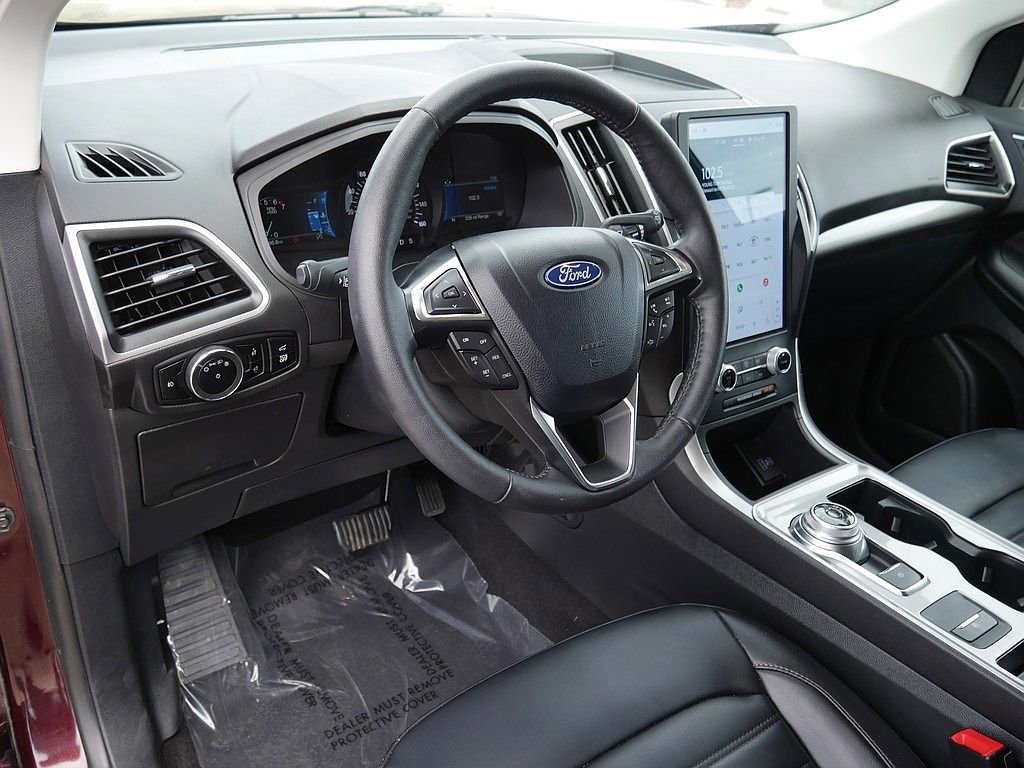 Used 2024 Ford Edge SEL w/ Convenience Package AWD/4WD image 12