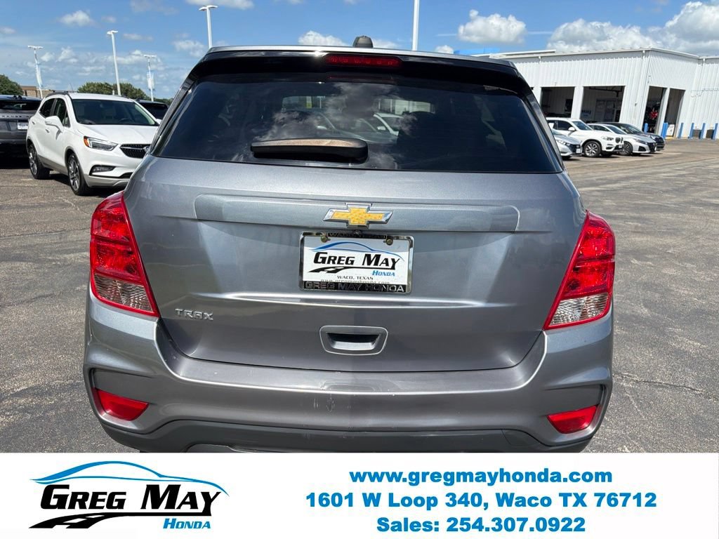 Used 2020 Chevrolet Trax LS w/ Tint and Cruise Package FWD image 3