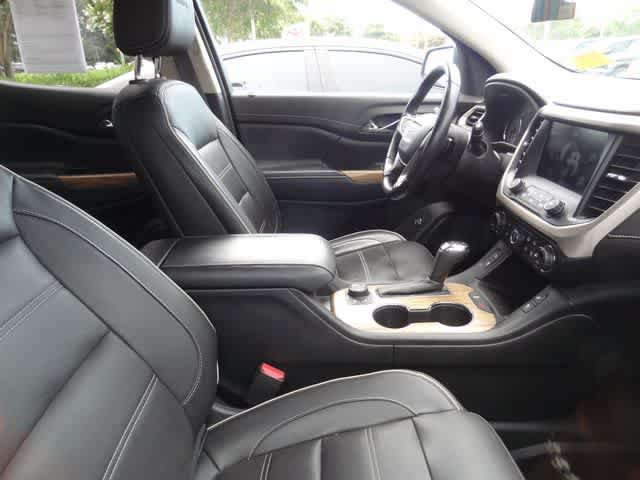 Used 2019 GMC Acadia Denali w/ Technology Package AWD/4WD image 7