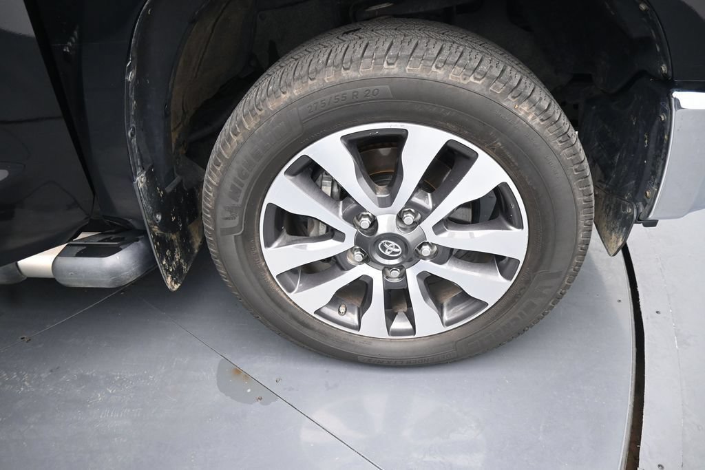 Used 2019 Toyota Tundra Limited w/ Limited Premium Package AWD/4WD image 13
