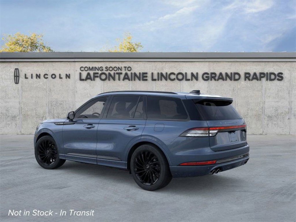 New 2026 Lincoln Aviator Reserve image 4