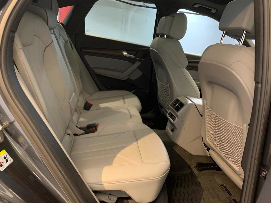 Used 2022 Audi Q5 2.0T Premium image 55
