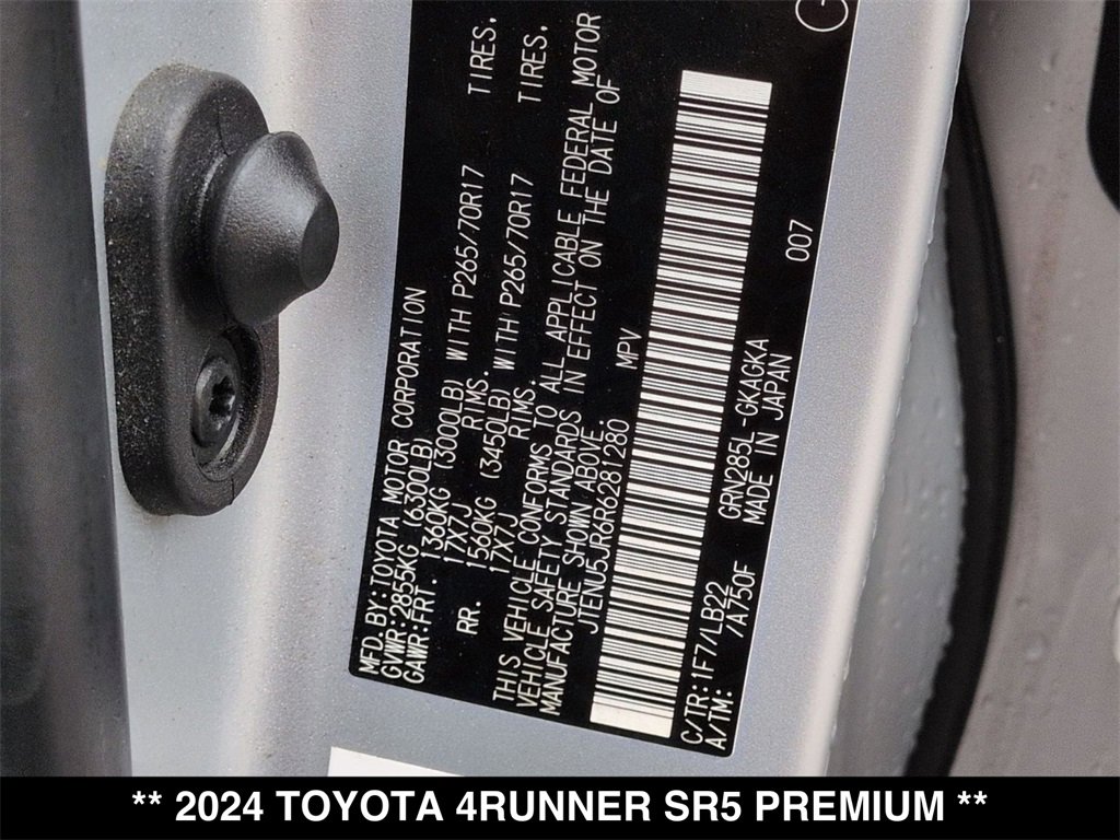 Used 2024 Toyota 4Runner SR5 Premium image 29