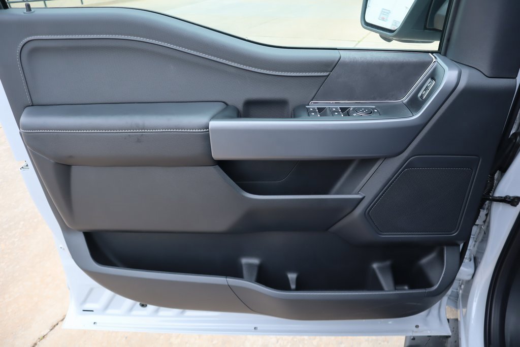 New 2025 Ford F150 XLT w/ Equipment Group 302A MID image 15