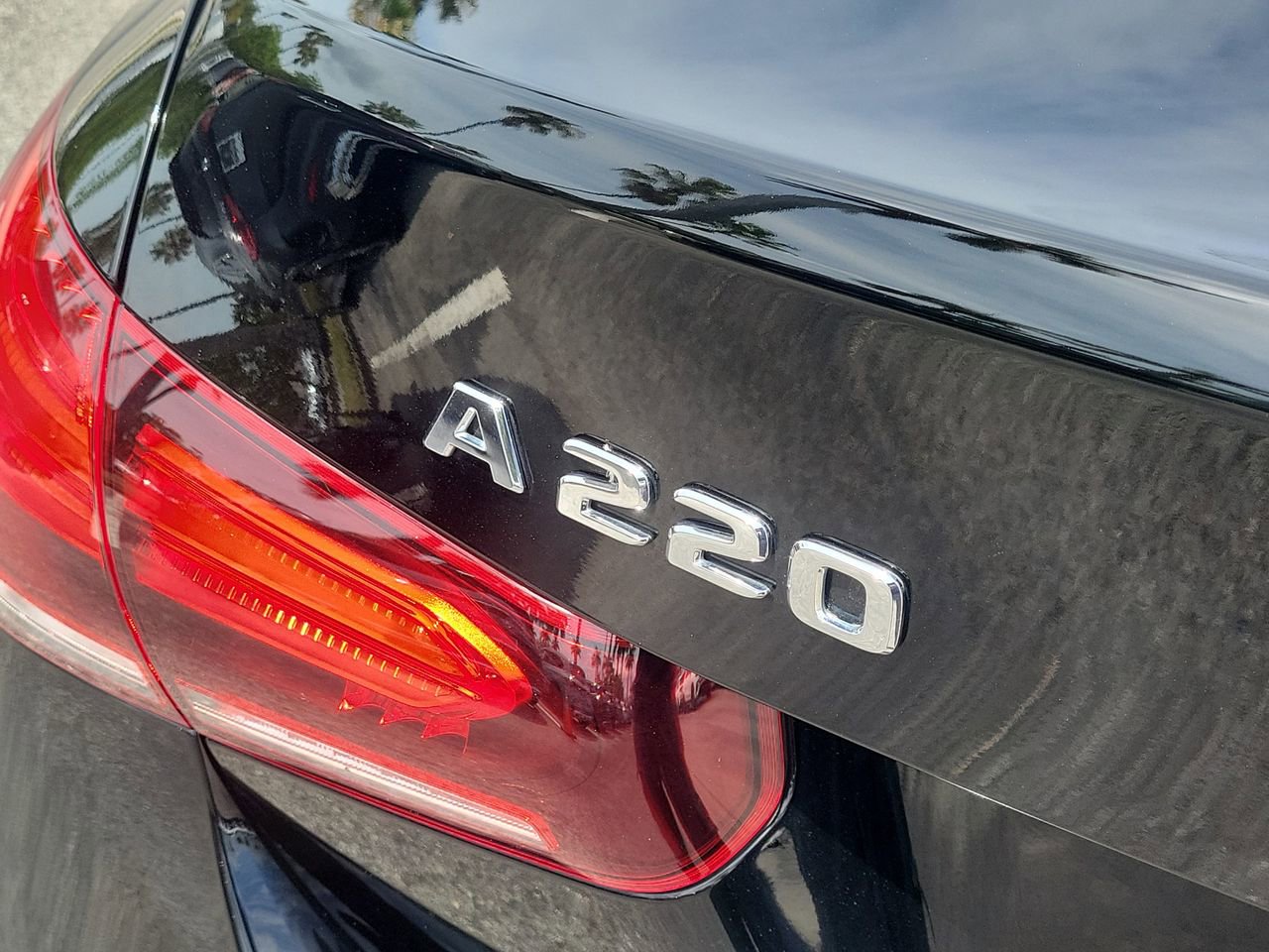 Certified 2021 Mercedes-Benz A 220 image 7