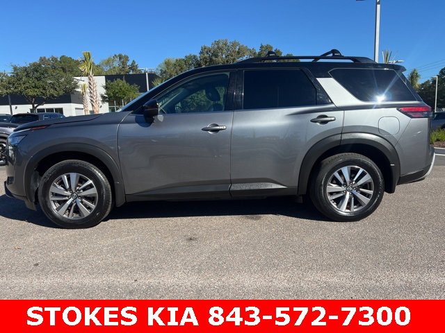 Used 2022 Nissan Pathfinder SL image 8
