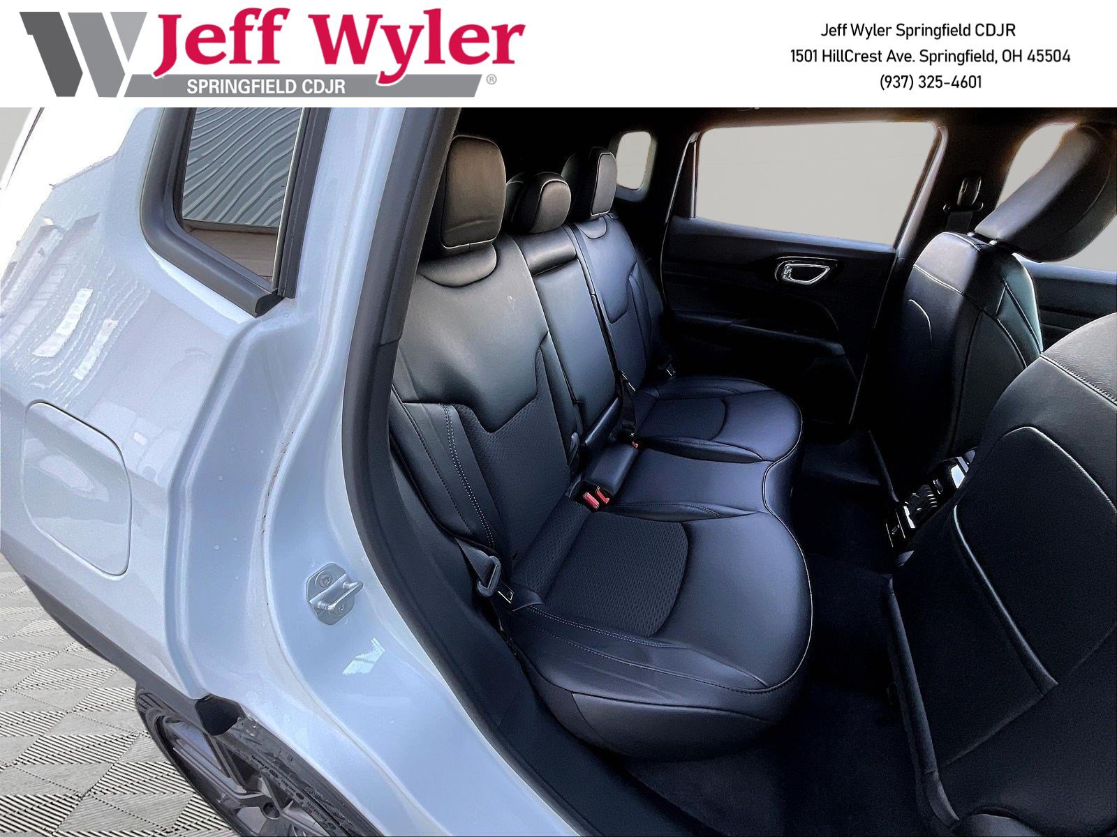 New 2026 Jeep Compass Latitude AWD/4WD image 21
