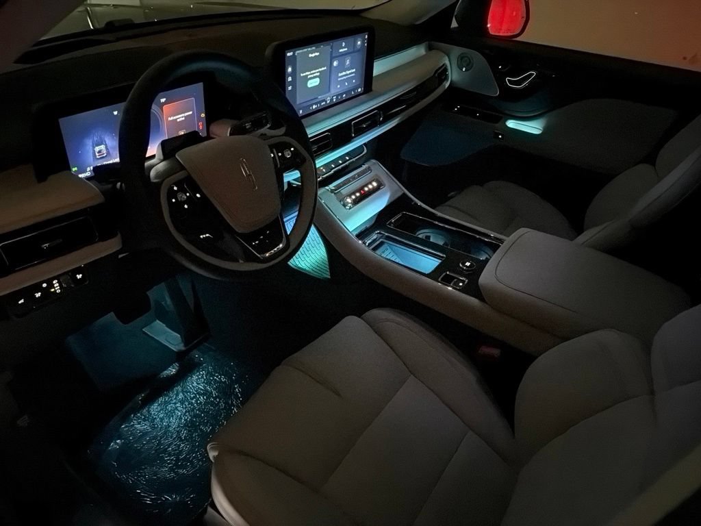 New 2026 Lincoln Aviator Reserve AWD/4WD image 9