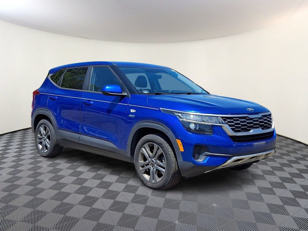 Used 2021 Kia Seltos LX AWD/4WD image 1