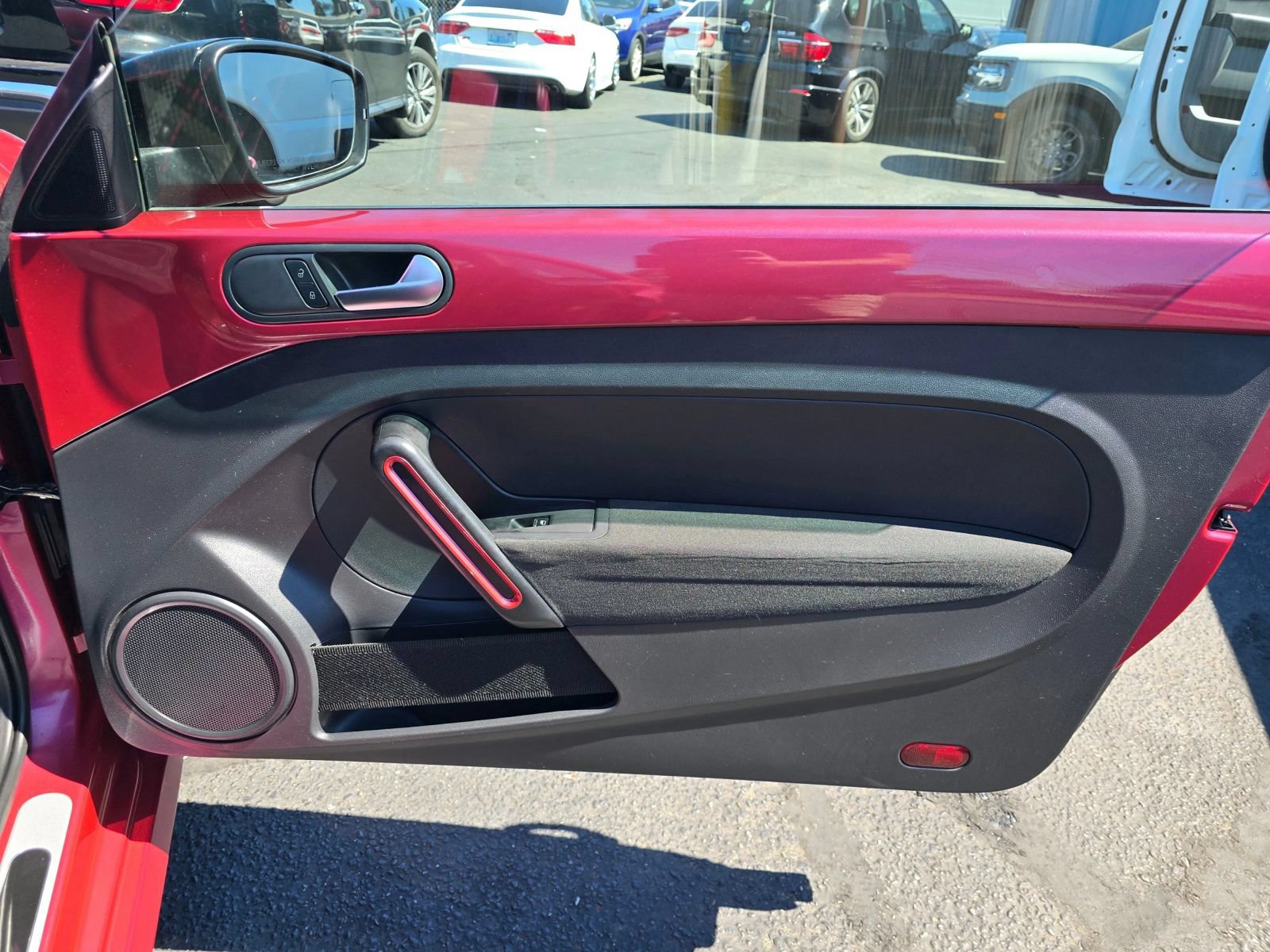 Used 2017 Volkswagen Beetle #PinkBeetle FWD image 13
