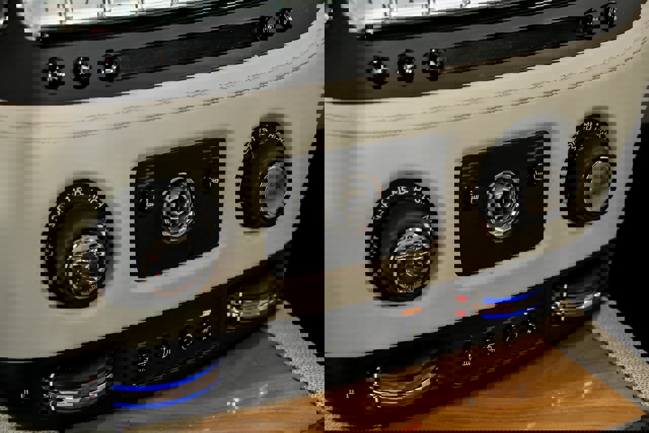 Used 2014 Rolls-Royce Wraith image 40