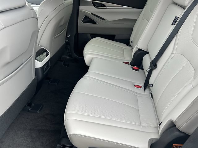 New 2027 INFINITI QX60 Luxe w/ Cargo Package FWD image 18
