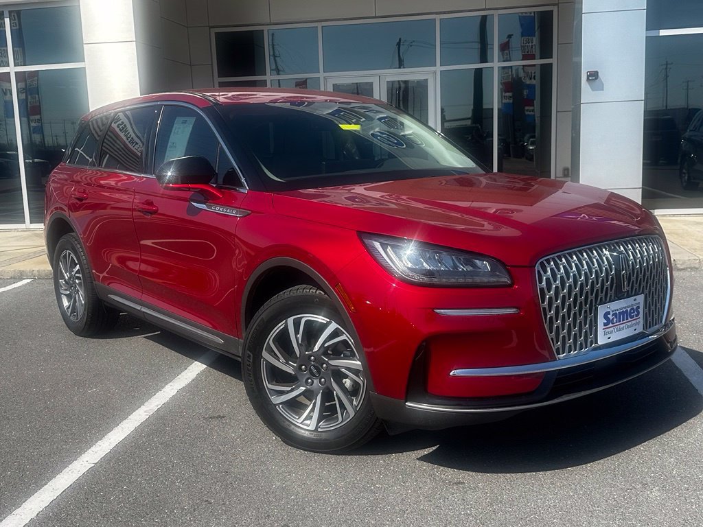 Used 2024 Lincoln Corsair FWD image 3