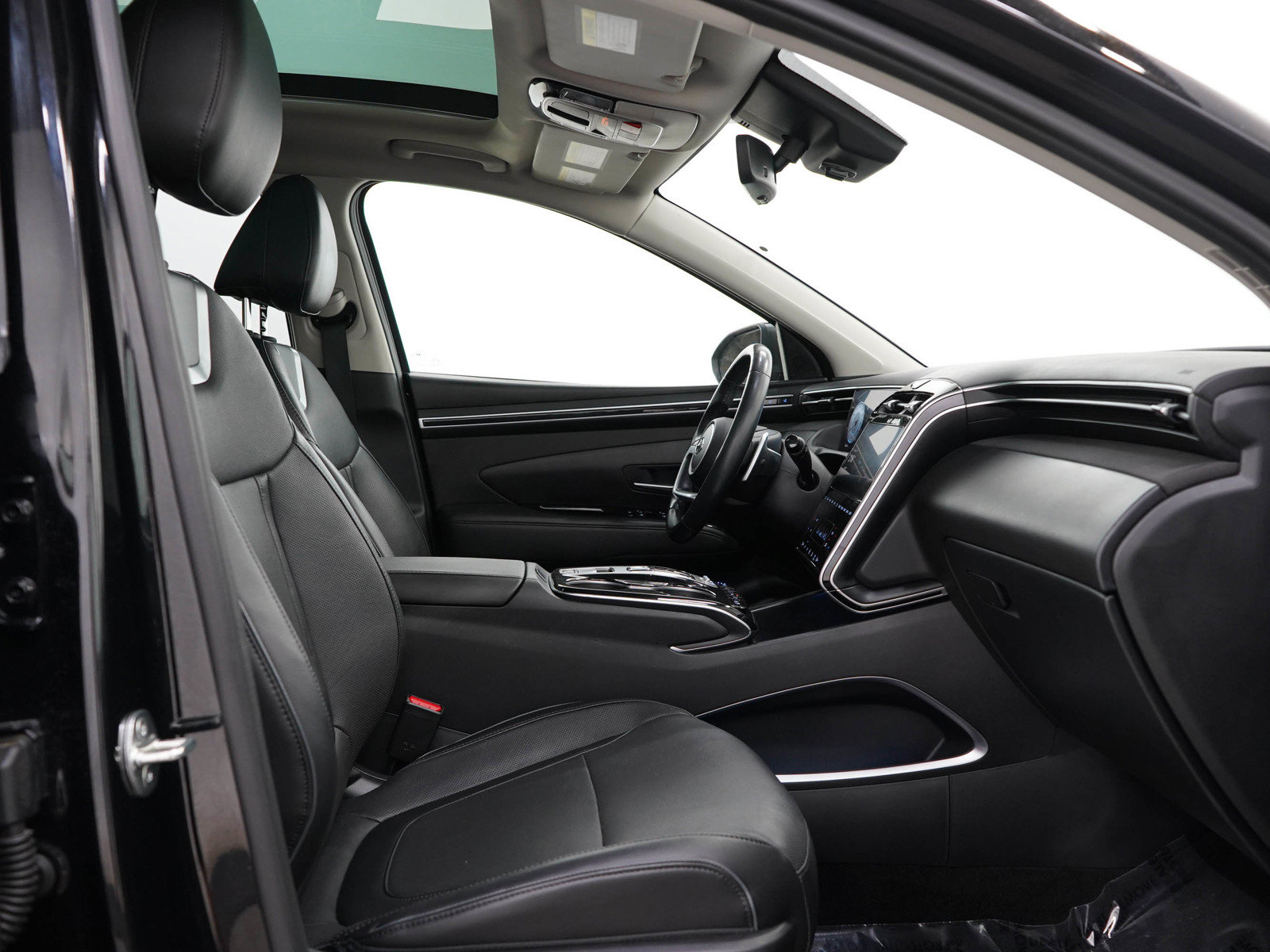 Used 2024 Hyundai Tucson Limited AWD/4WD image 13