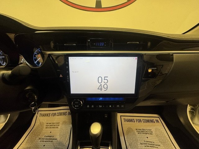Used 2016 Toyota Corolla S FWD image 19