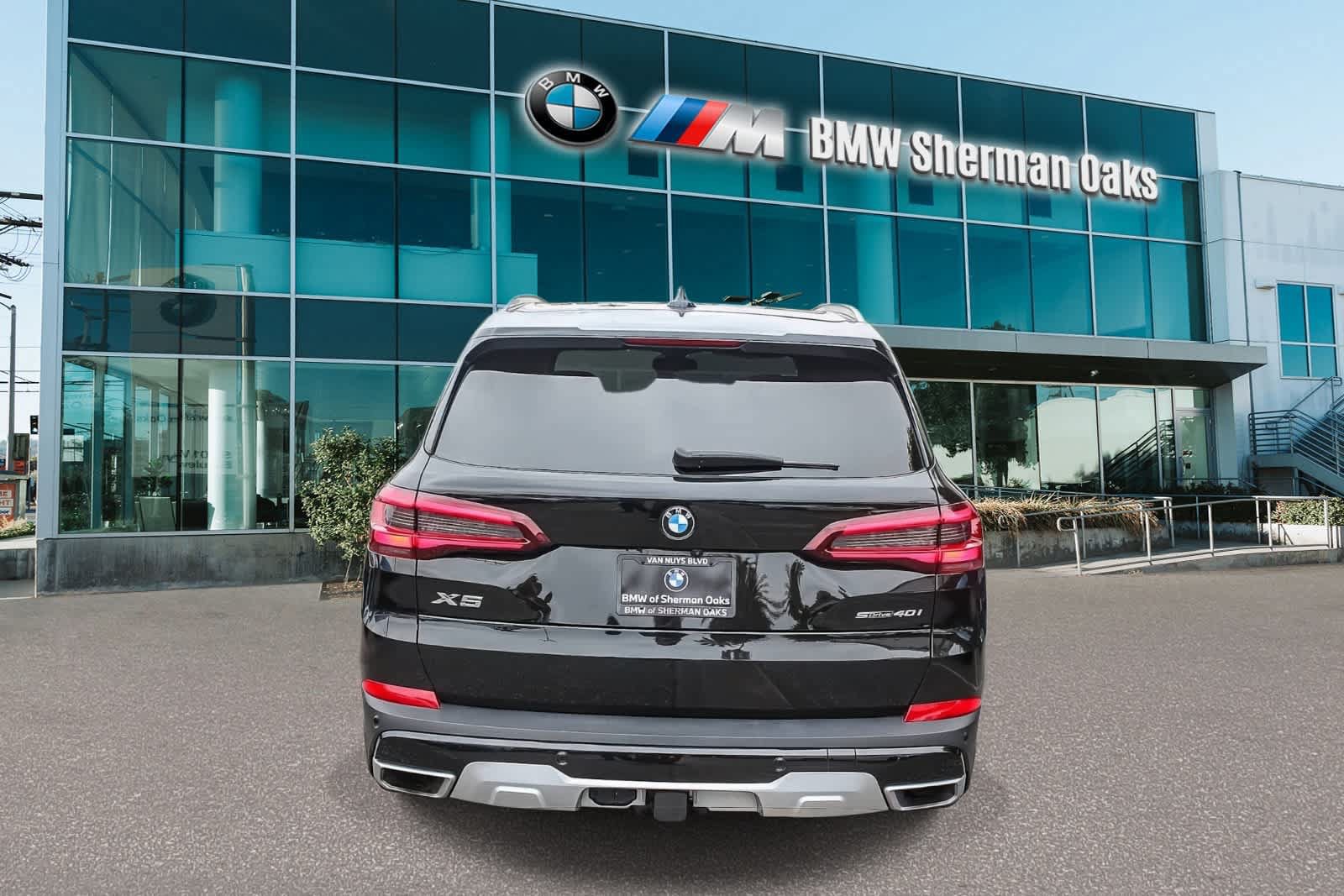 Used 2022 BMW X5 sDrive40i w/ Premium Package RWD image 5