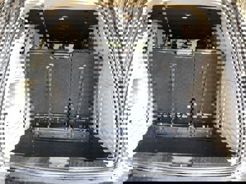 Used 2020 Dodge Grand Caravan SXT image 25