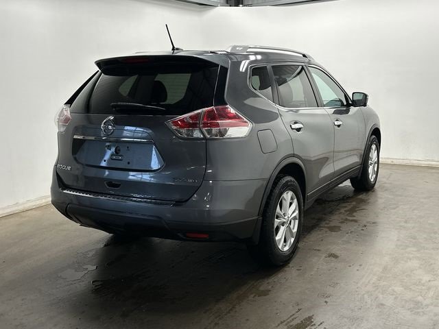 Used 2015 Nissan Rogue SV w/ SV Premium Package image 34