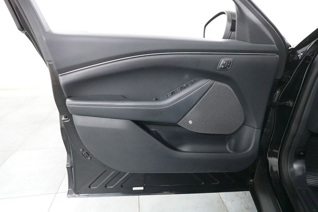 Used 2024 Ford Mustang Mach-E Premium AWD/4WD image 23