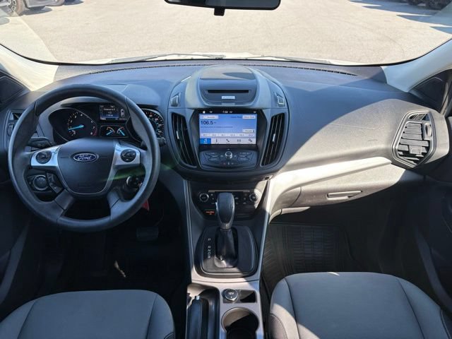 Used 2016 Ford Escape SE w/ Equipment Group 201A FWD image 12