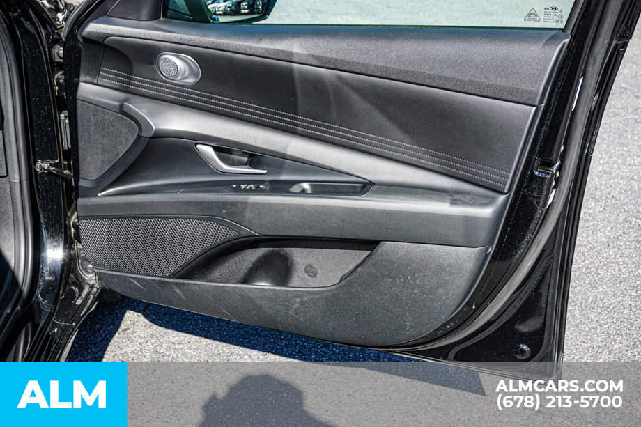 Used 2023 Hyundai Elantra SEL FWD image 49