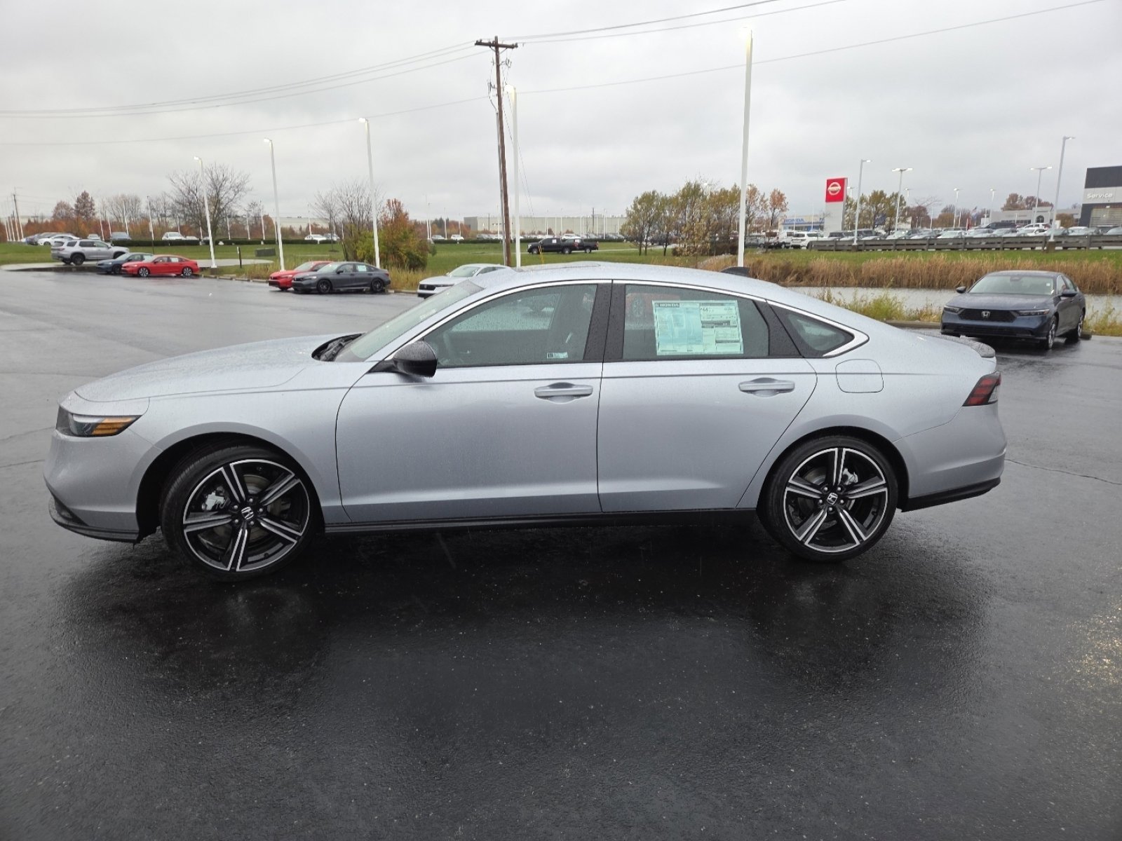 Used 2025 Honda Accord Sport image 15