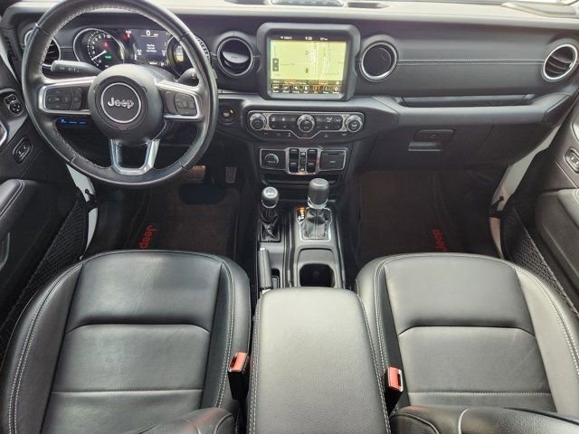 Used 2023 Jeep Wrangler Unlimited Sahara w/ Cold Weather Group image 27