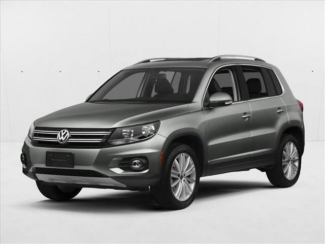 Used 2017 Volkswagen Tiguan Limited w/ Alloy Wheels Package image 1