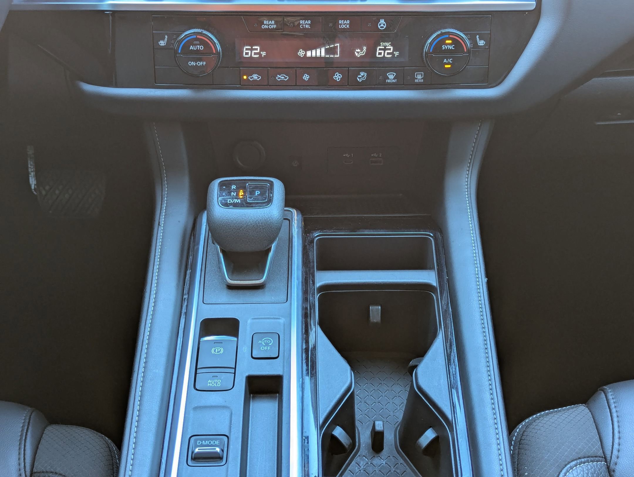 Used 2023 Nissan Pathfinder SL w/ Lighting Package (N92) image 19