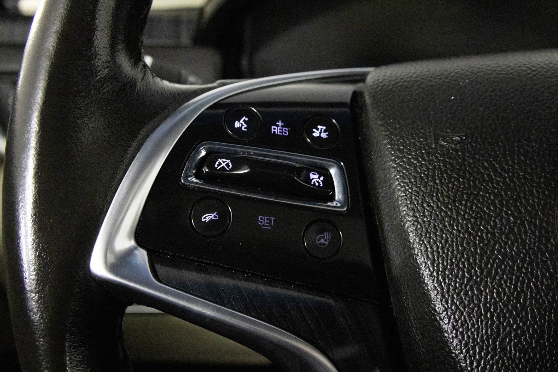 Used 2014 Cadillac XTS Platinum image 28