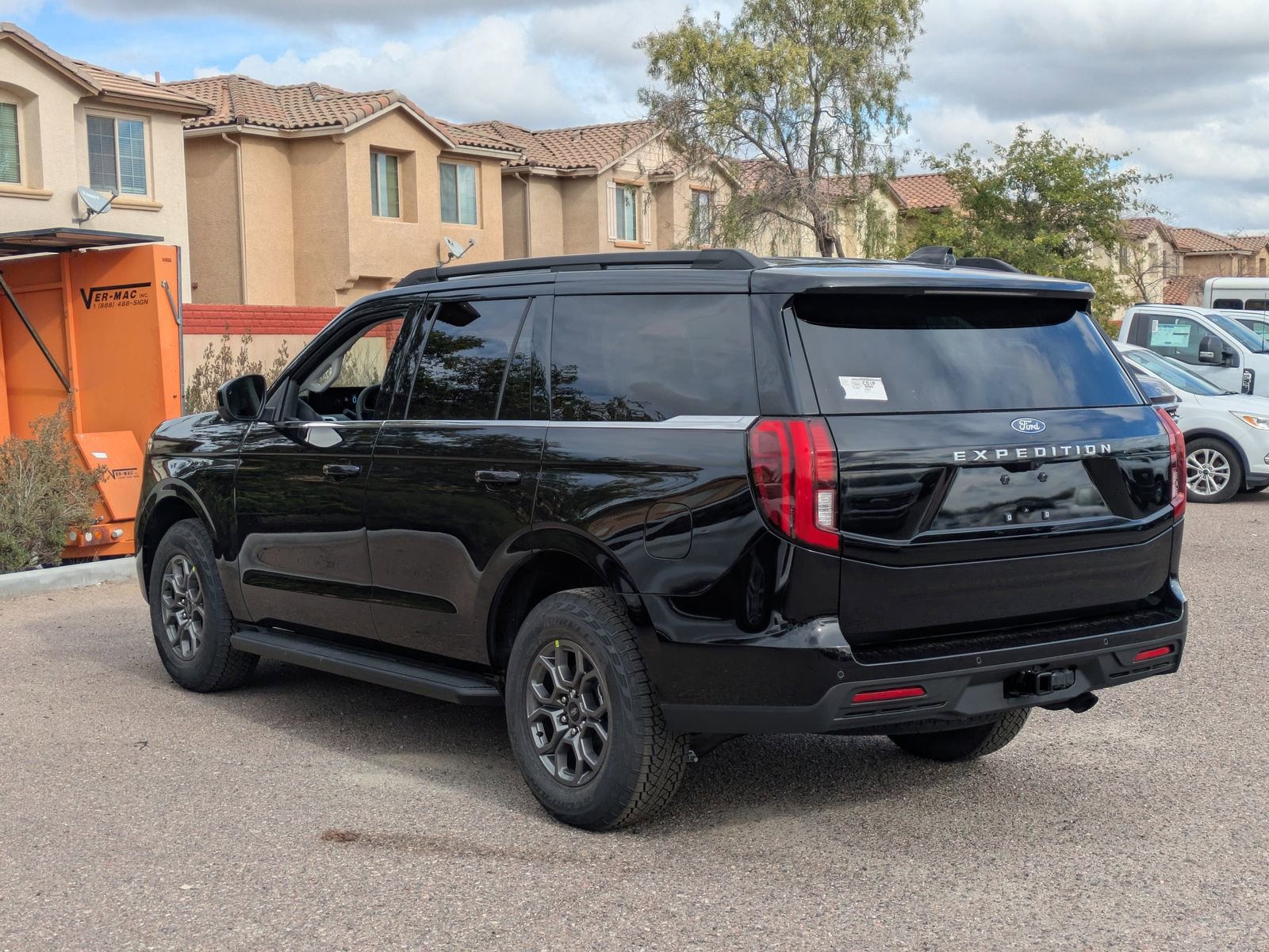 New 2026 Ford Expedition XL AWD/4WD image 3