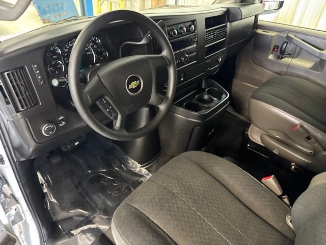 Used 2021 Chevrolet Express 2500 w/ Driver Convenience Package RWD image 26