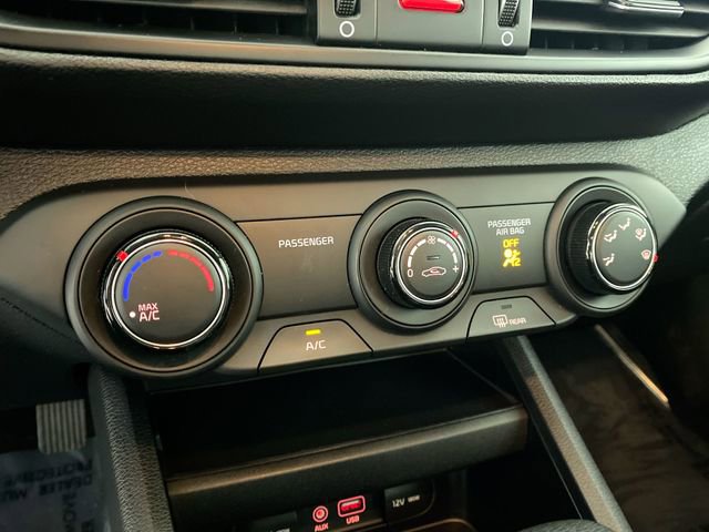 Used 2021 Kia Forte LXS image 9